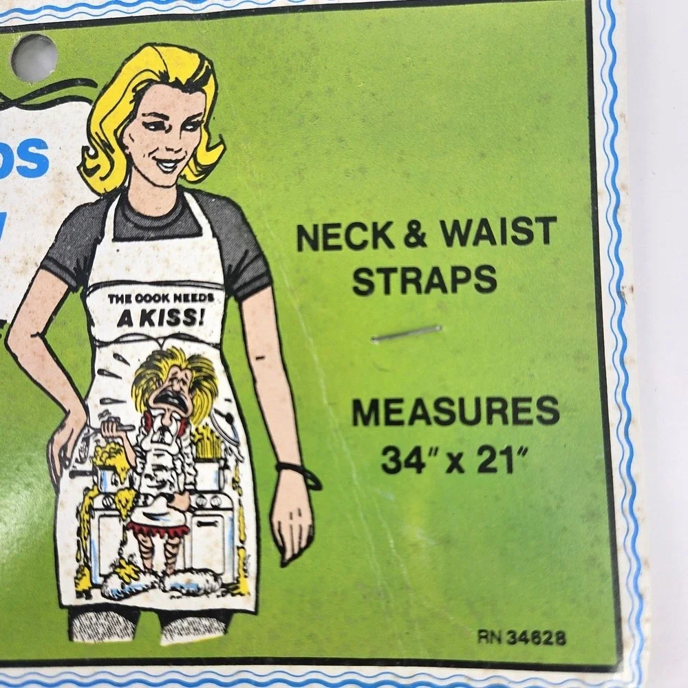 Vintage 1981 Novelty Chef Needs A Kiss Funny Apron NOS‎ Cartoon Gift